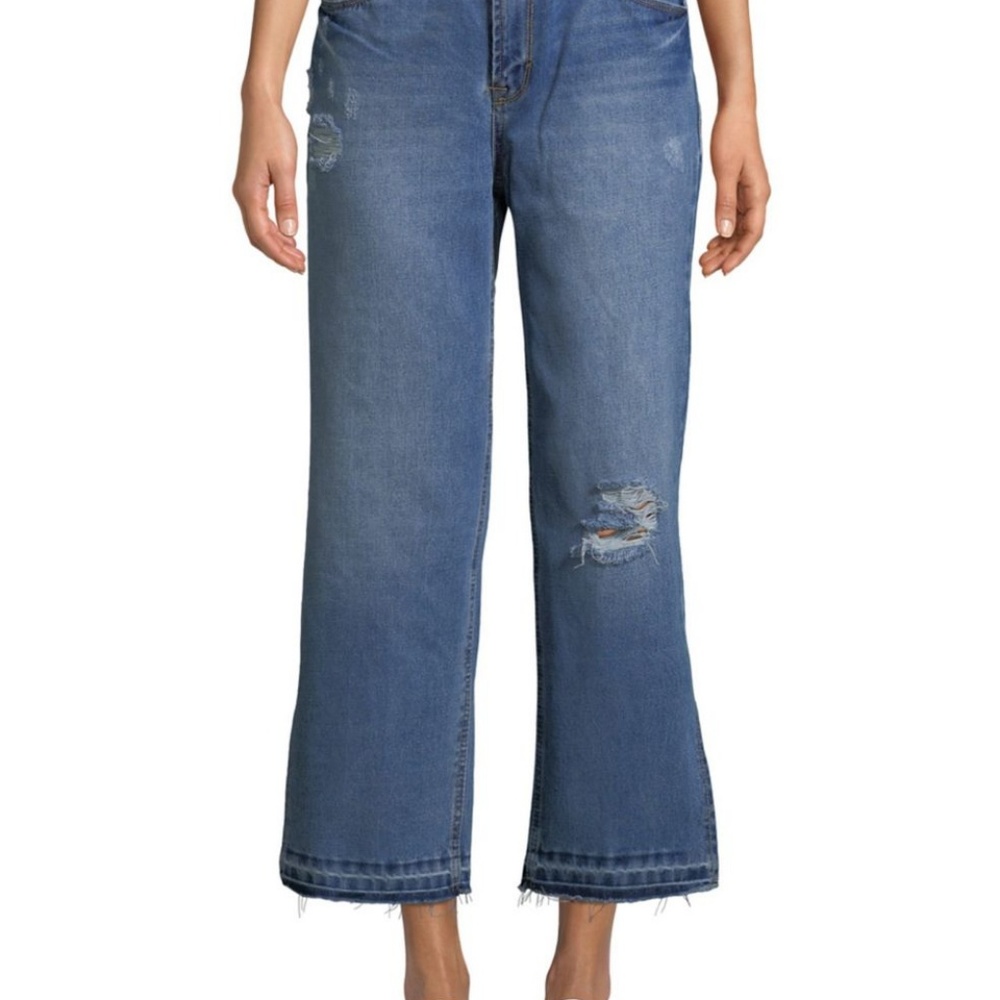 NWT Kensie High Rise Cropped Distressed Light Wash